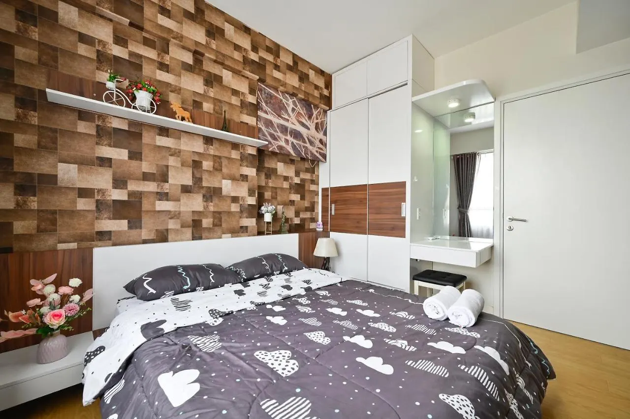Landmark View 2 Bedrooms Condo In T1 Masteri Thao Dien, Fully Furnished With Full Amenities Ho Chi Minh City Apartment